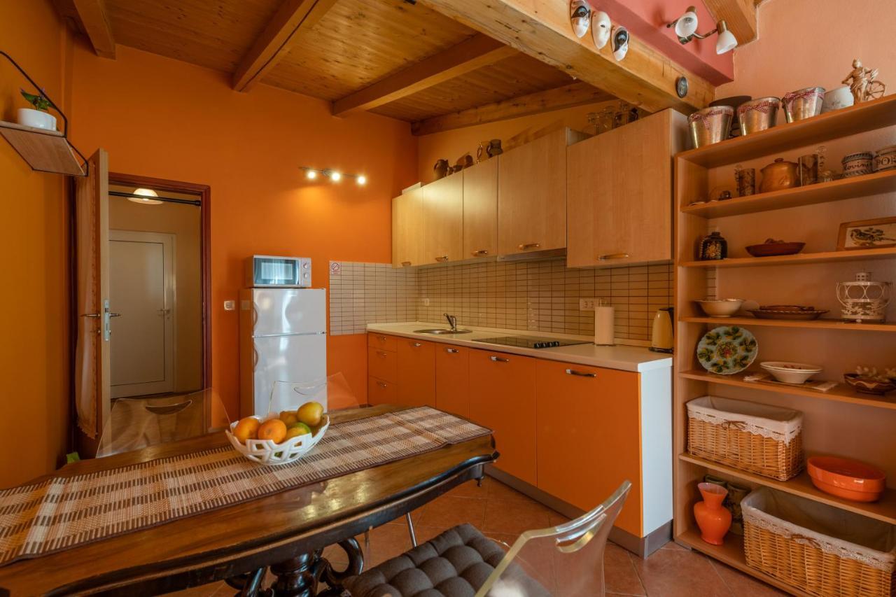 Apartment Orange 29 Rovinj Exterior foto