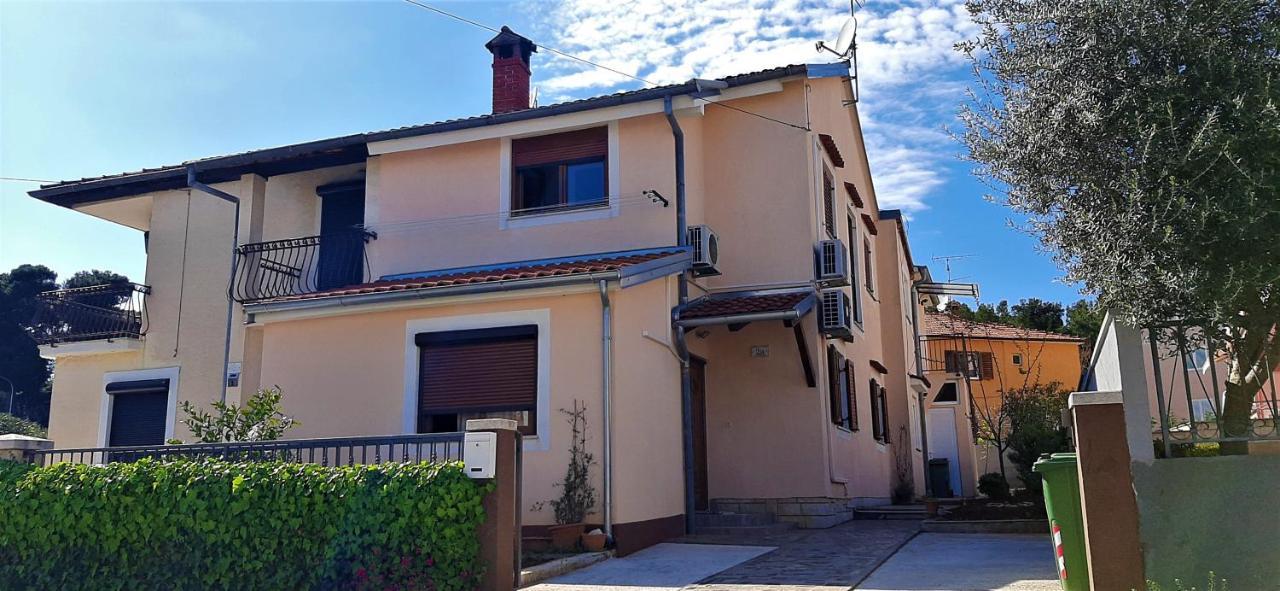 Apartment Orange 29 Rovinj Exterior foto